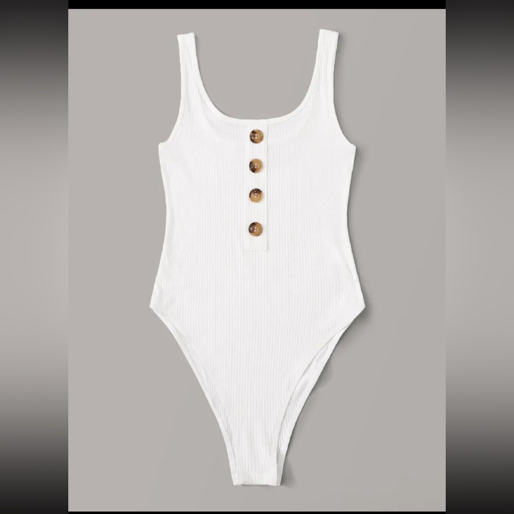 SHEIN EZwear Button Front Rib-knit Tank Bodysuit
